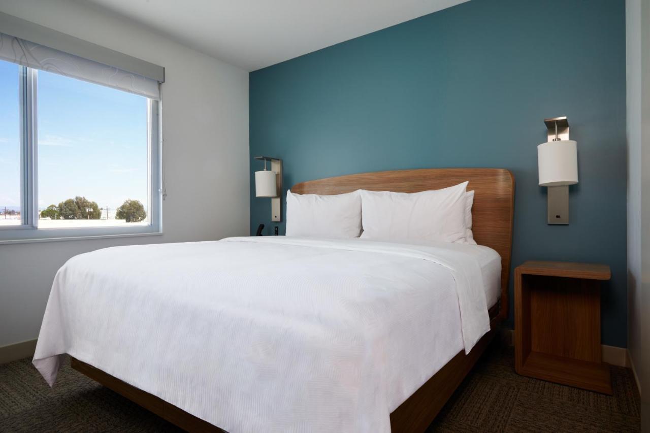 Element Irvine Hotell Eksteriør bilde
